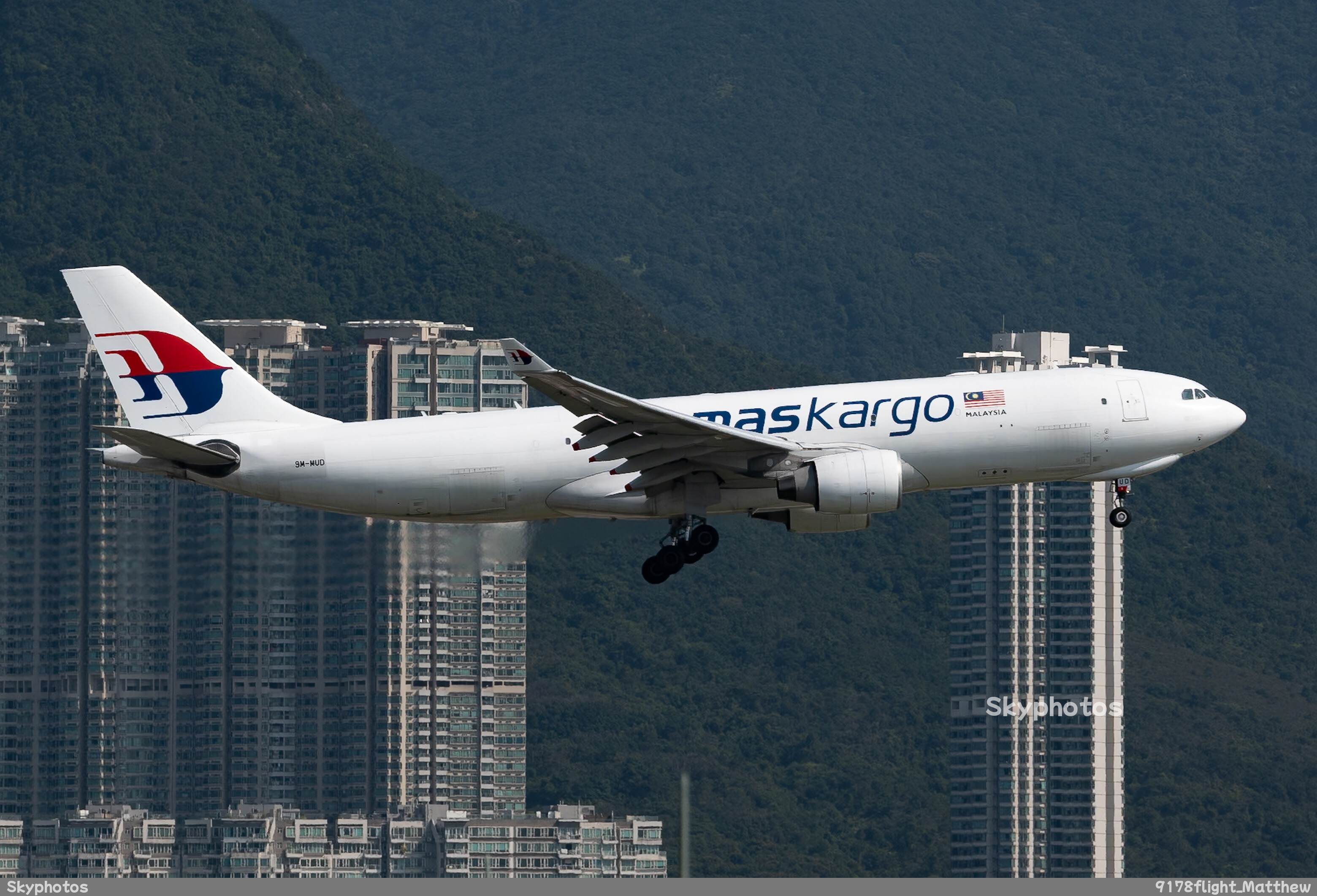 马航货运 Airbus A330-243F