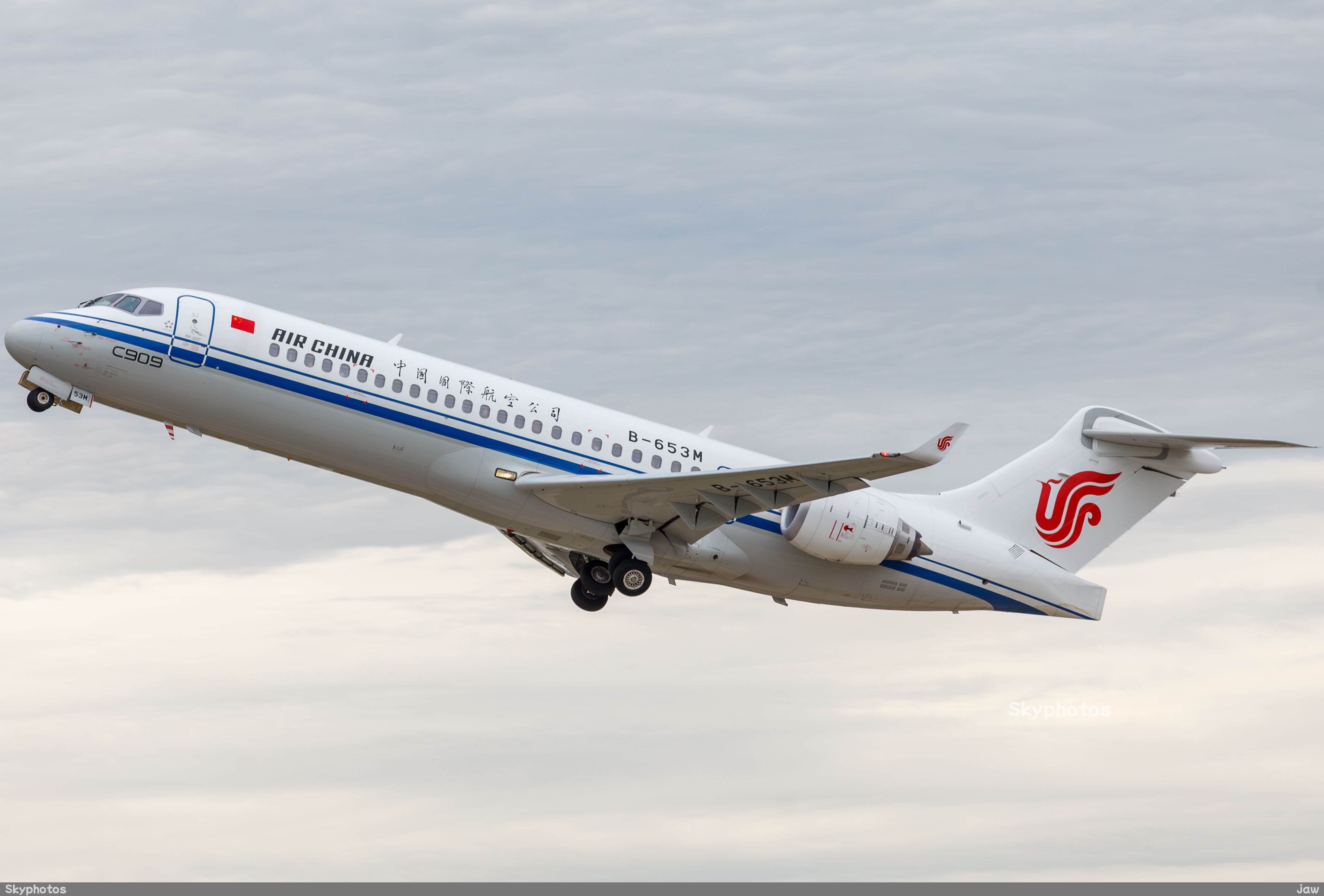 中国国际航空 C909