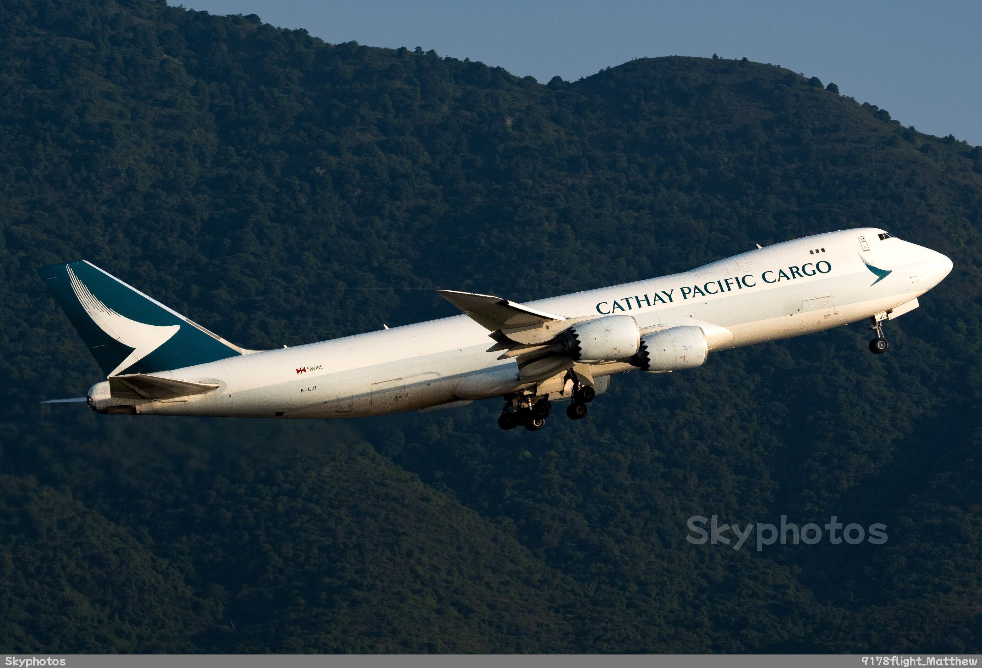 国泰货运 Boeing 747-867F