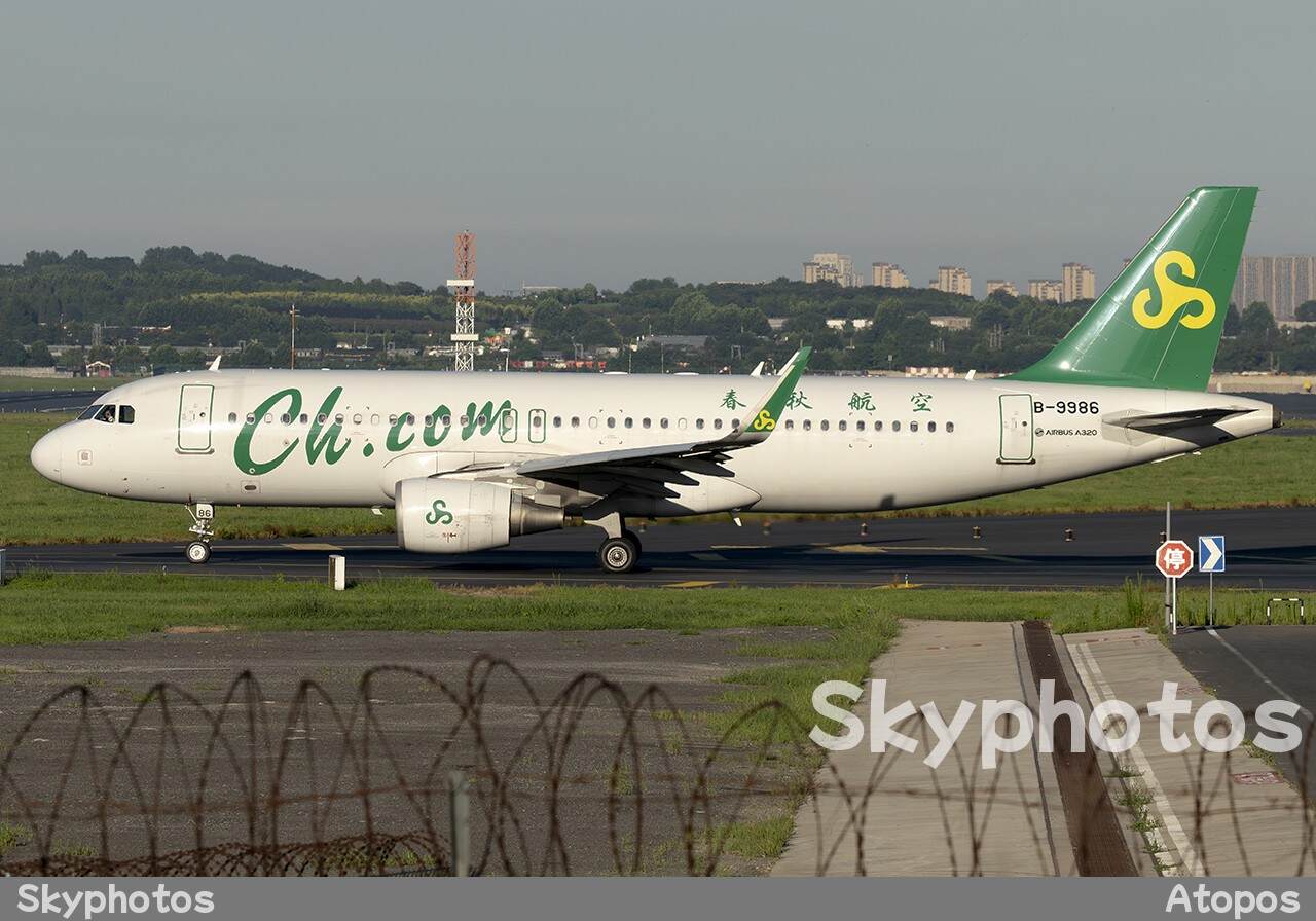 春秋航空 Airbus A320-214