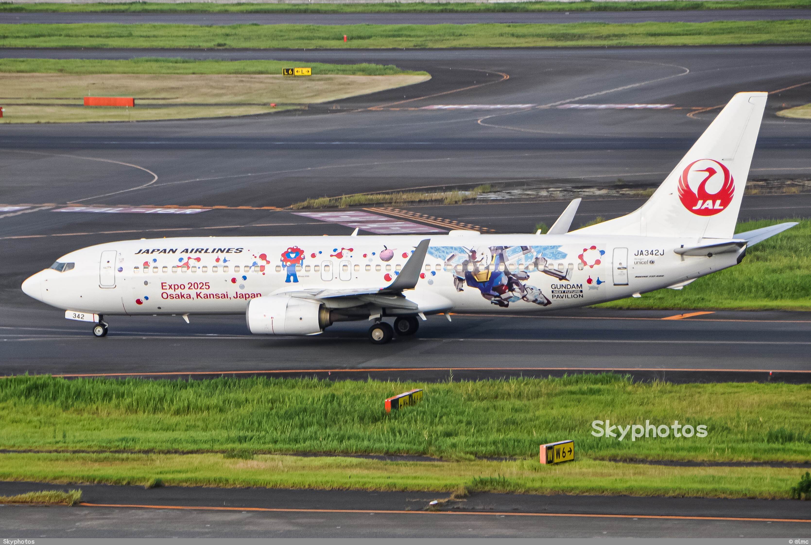 日本航空 Boeing 737-800