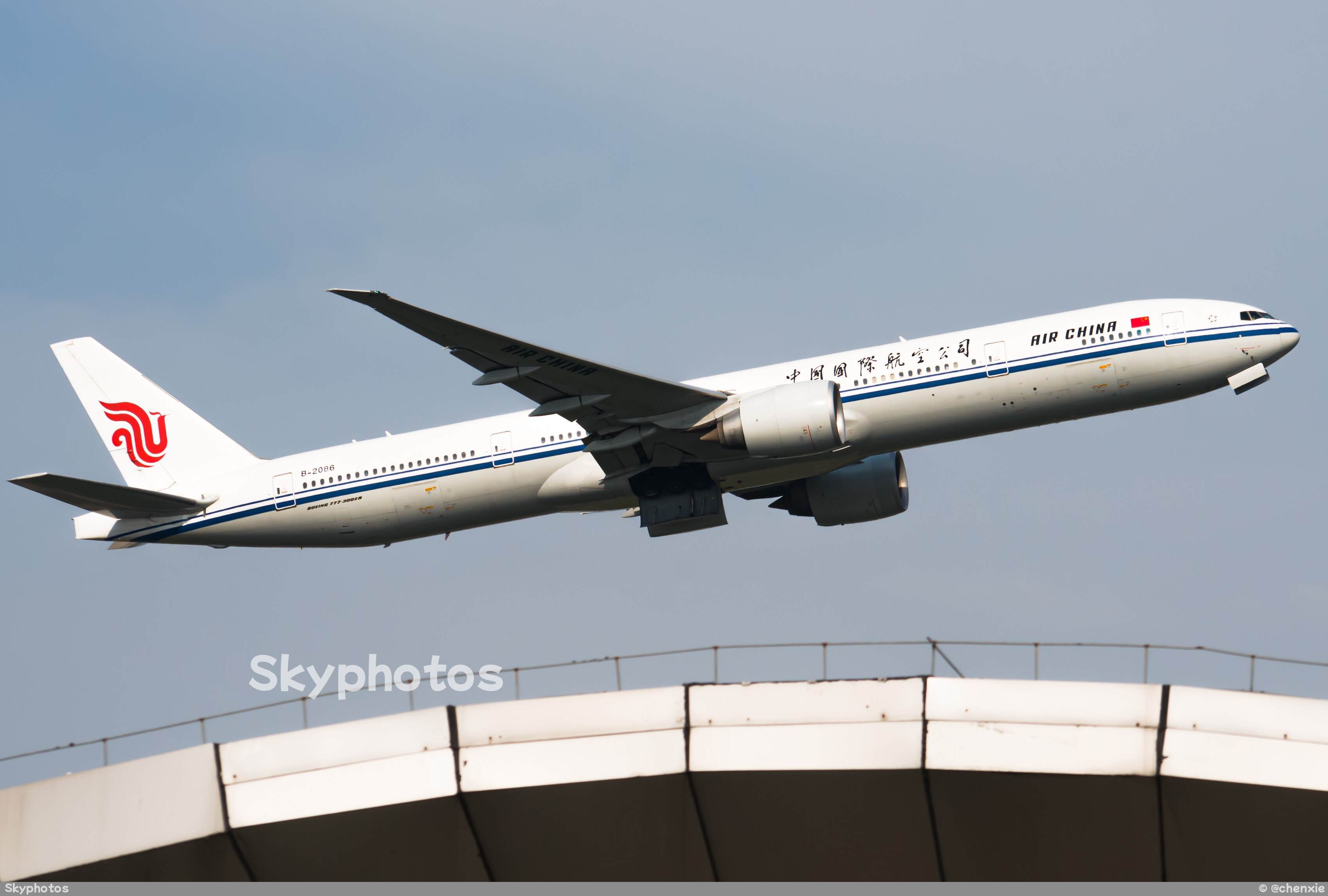 中国国际航空 B777-39L(ER)