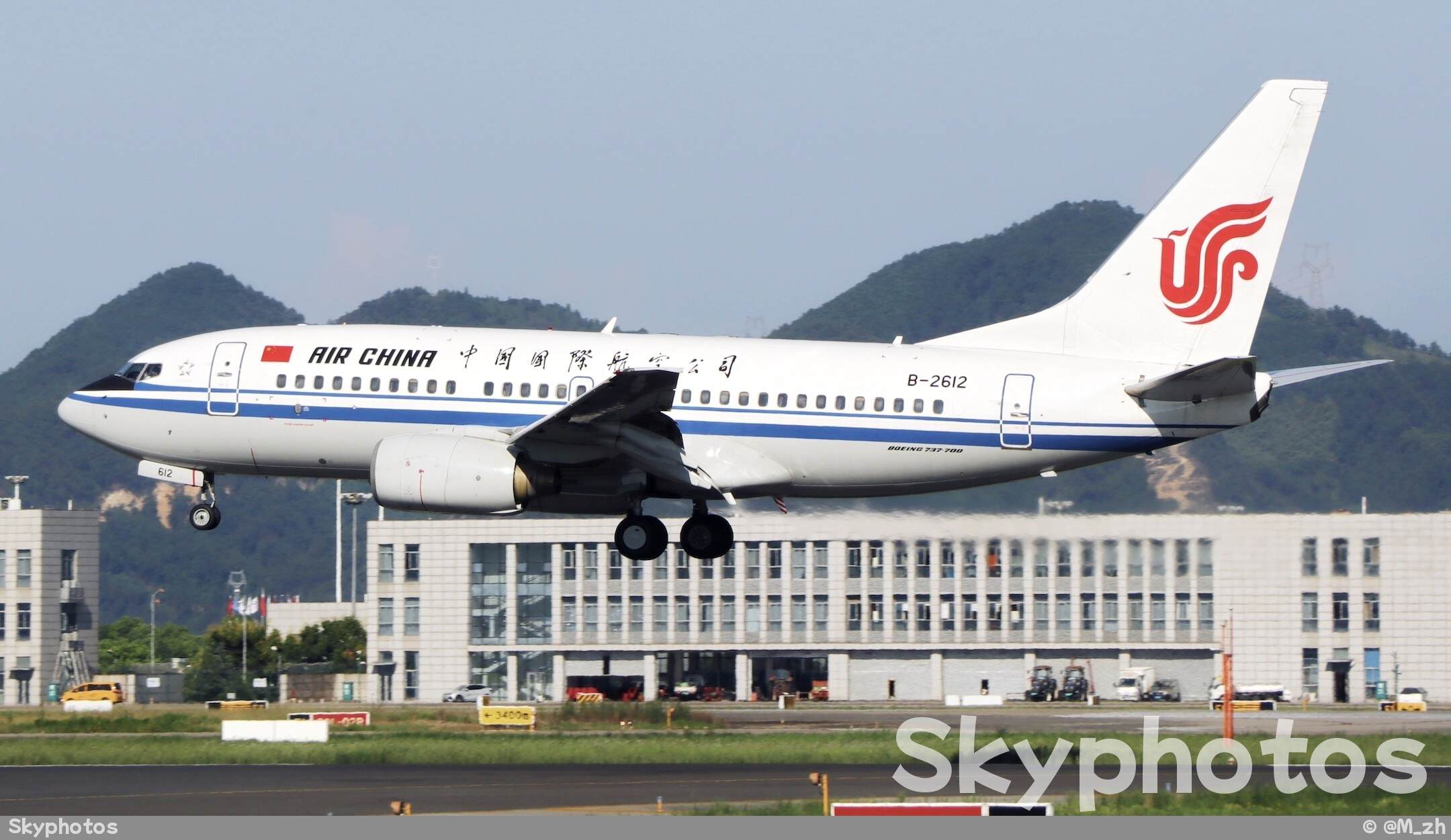 中国国际航空 B737-79L at 重庆江北国际机场