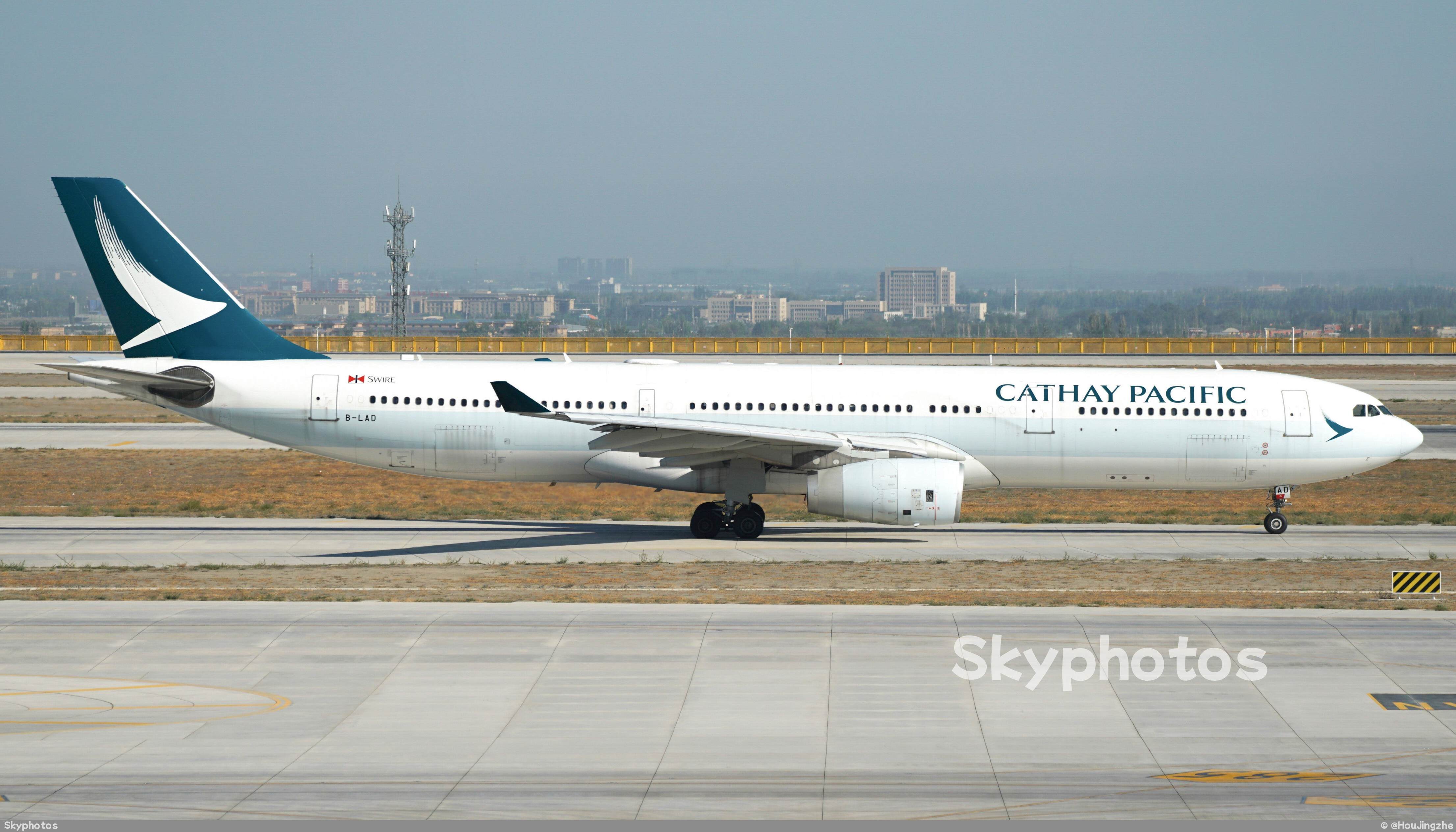 国泰航空 A330-343X