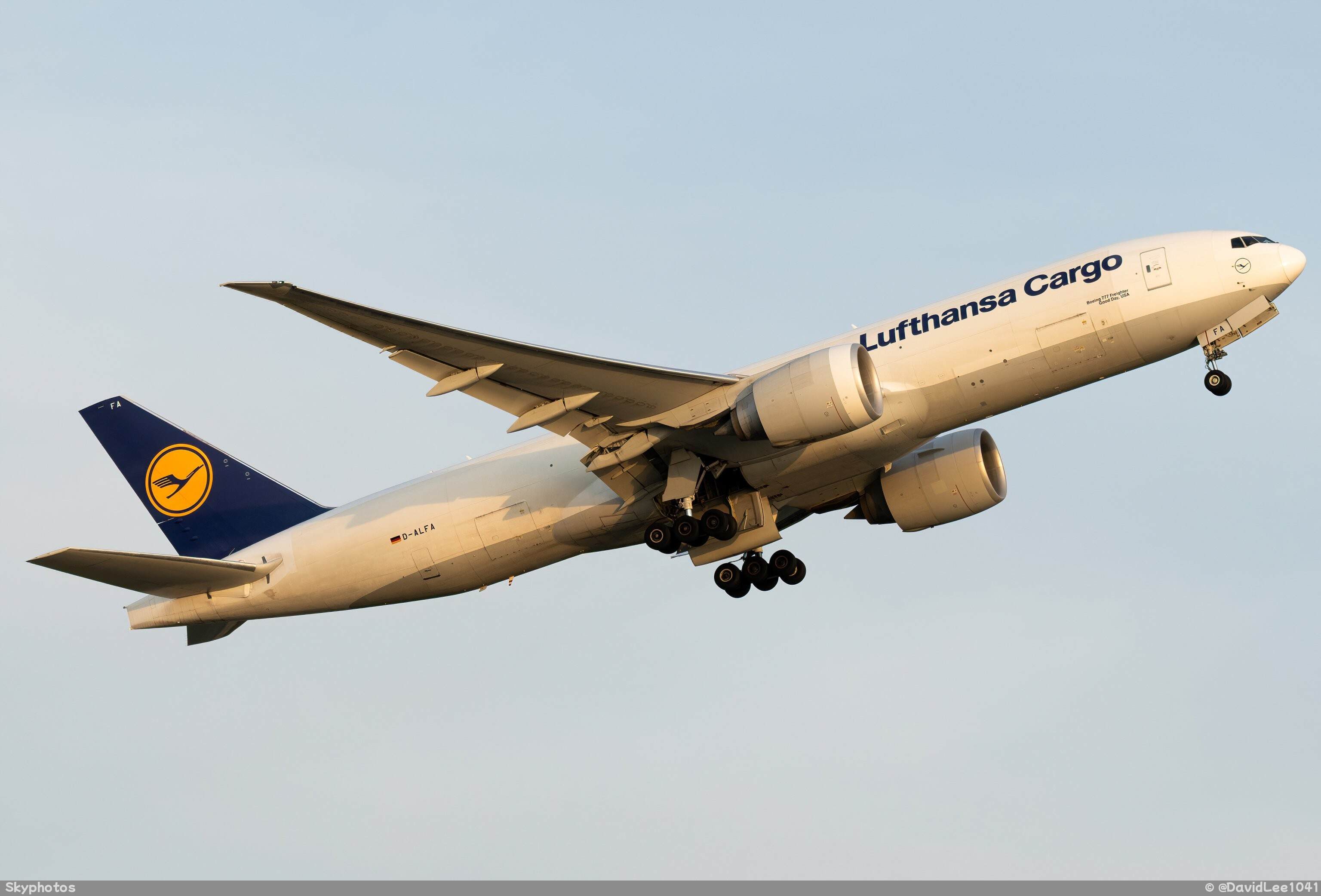 Lufthansa Cargo B777-F
