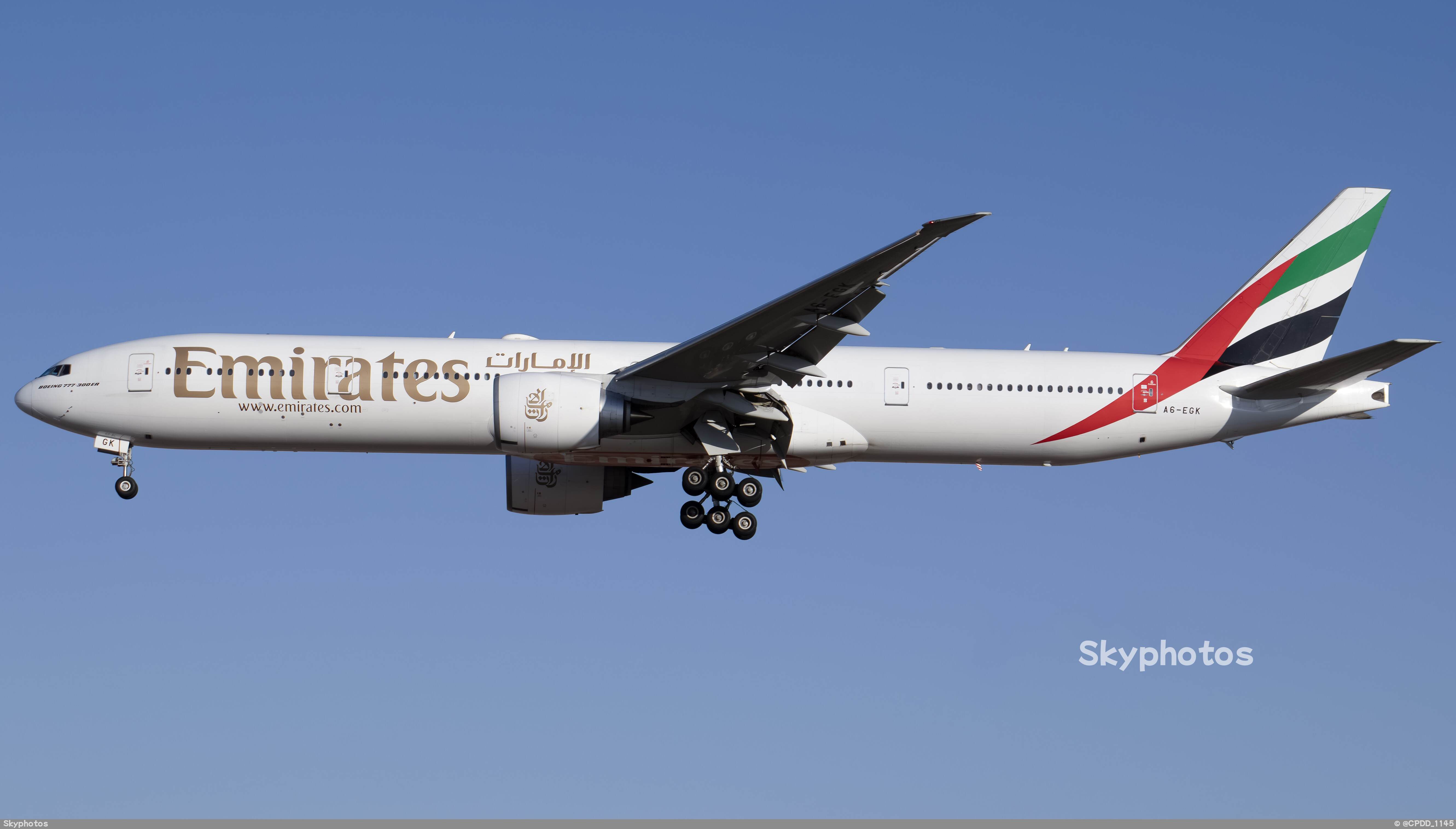 阿联酋航空 Boeing777-31HER