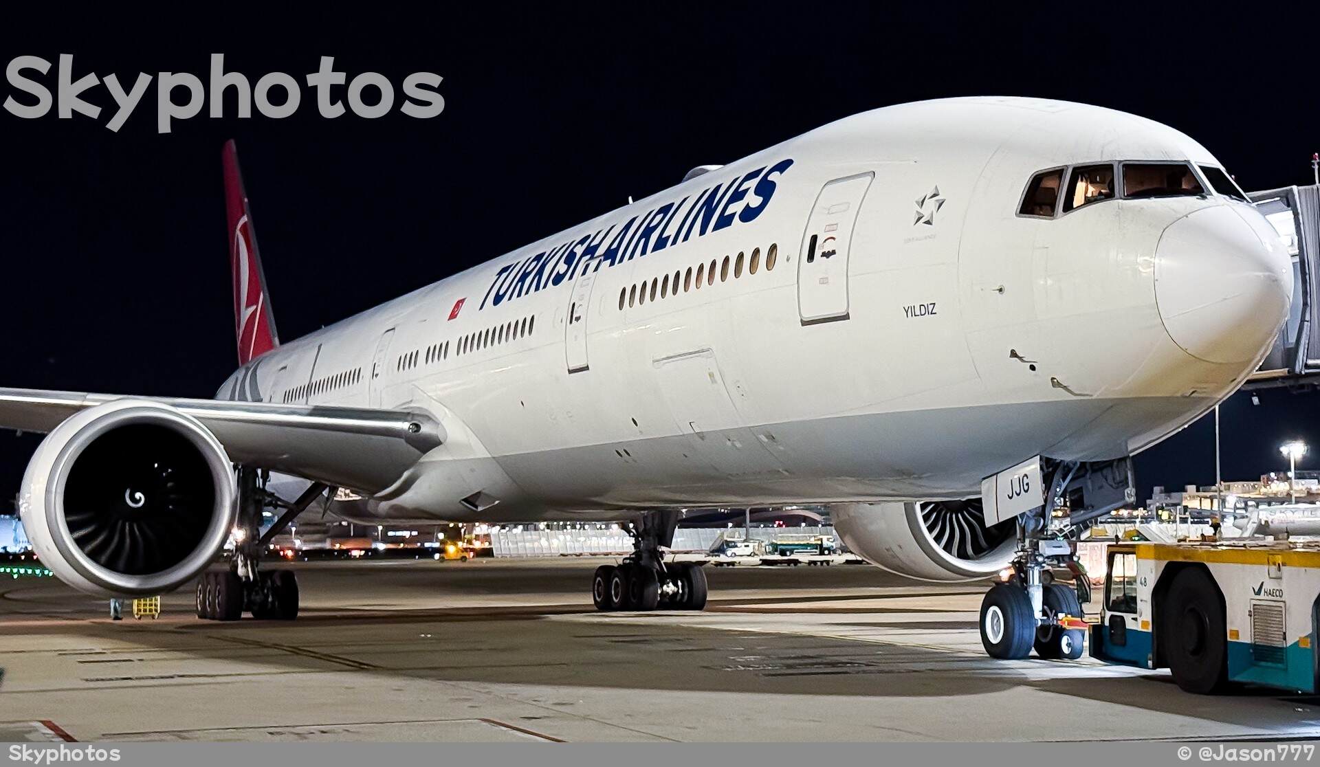 土耳其航空 B777-3F2(ER)