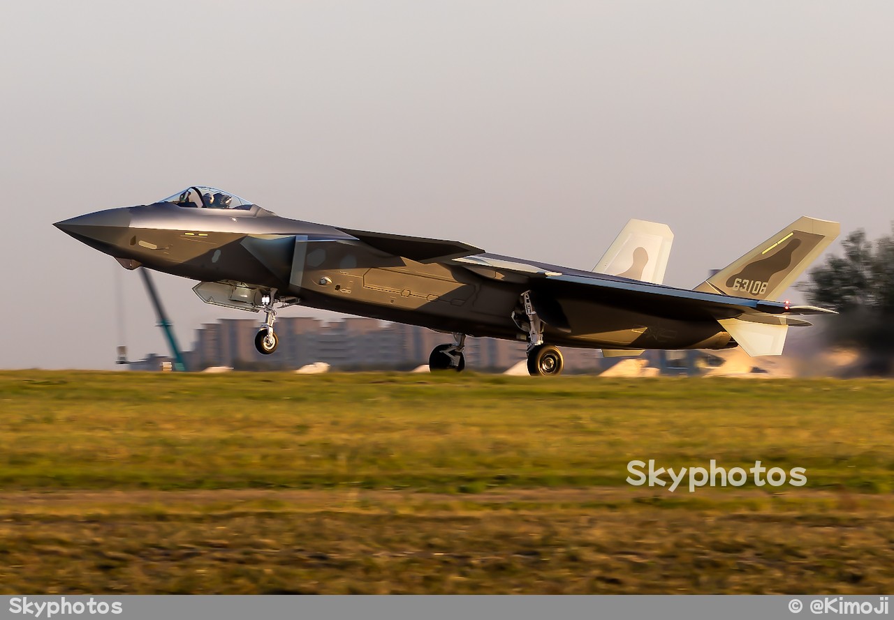 中国人民解放军空军 Chengdu J-20