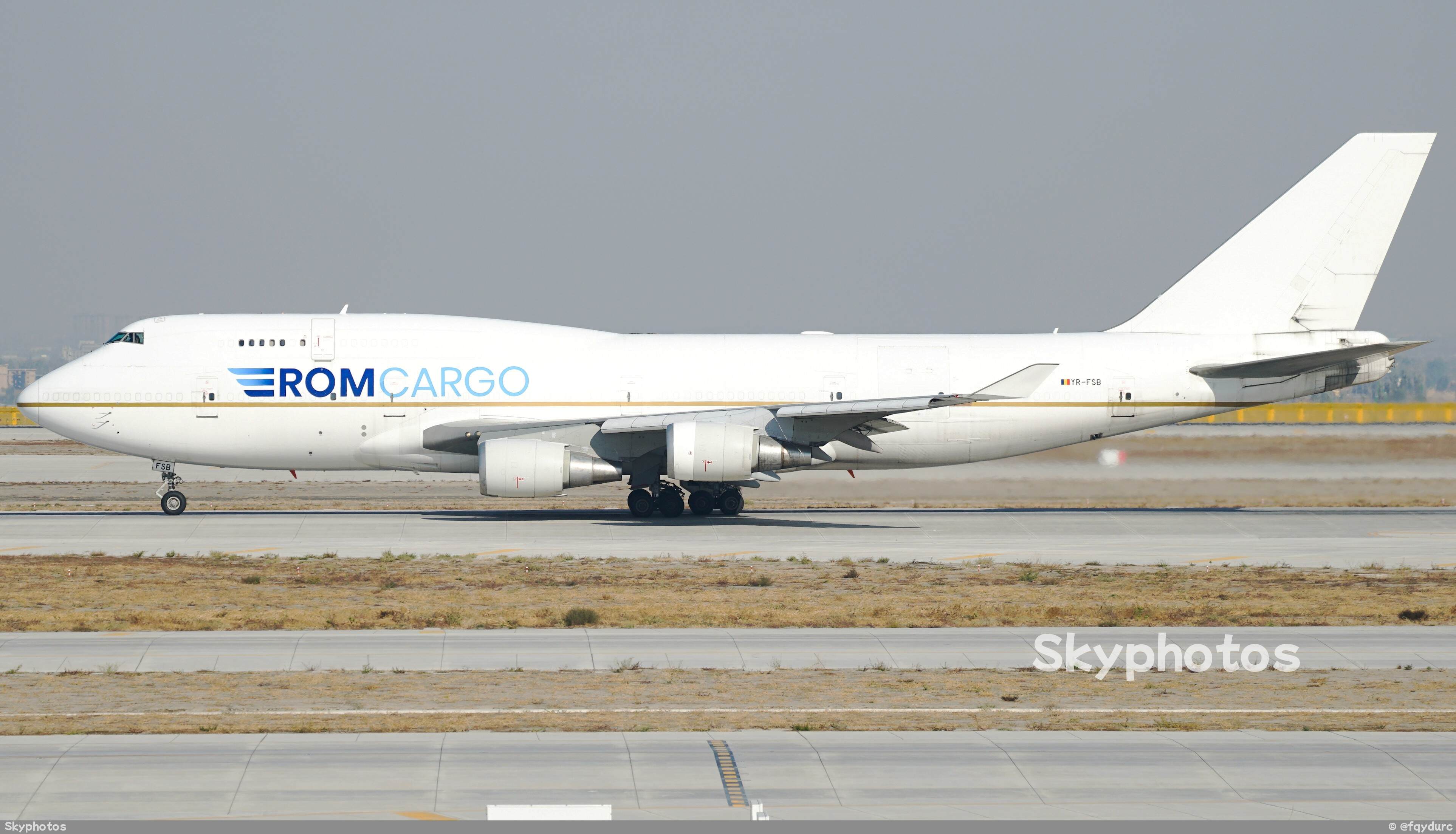 罗姆货运 B747-45E