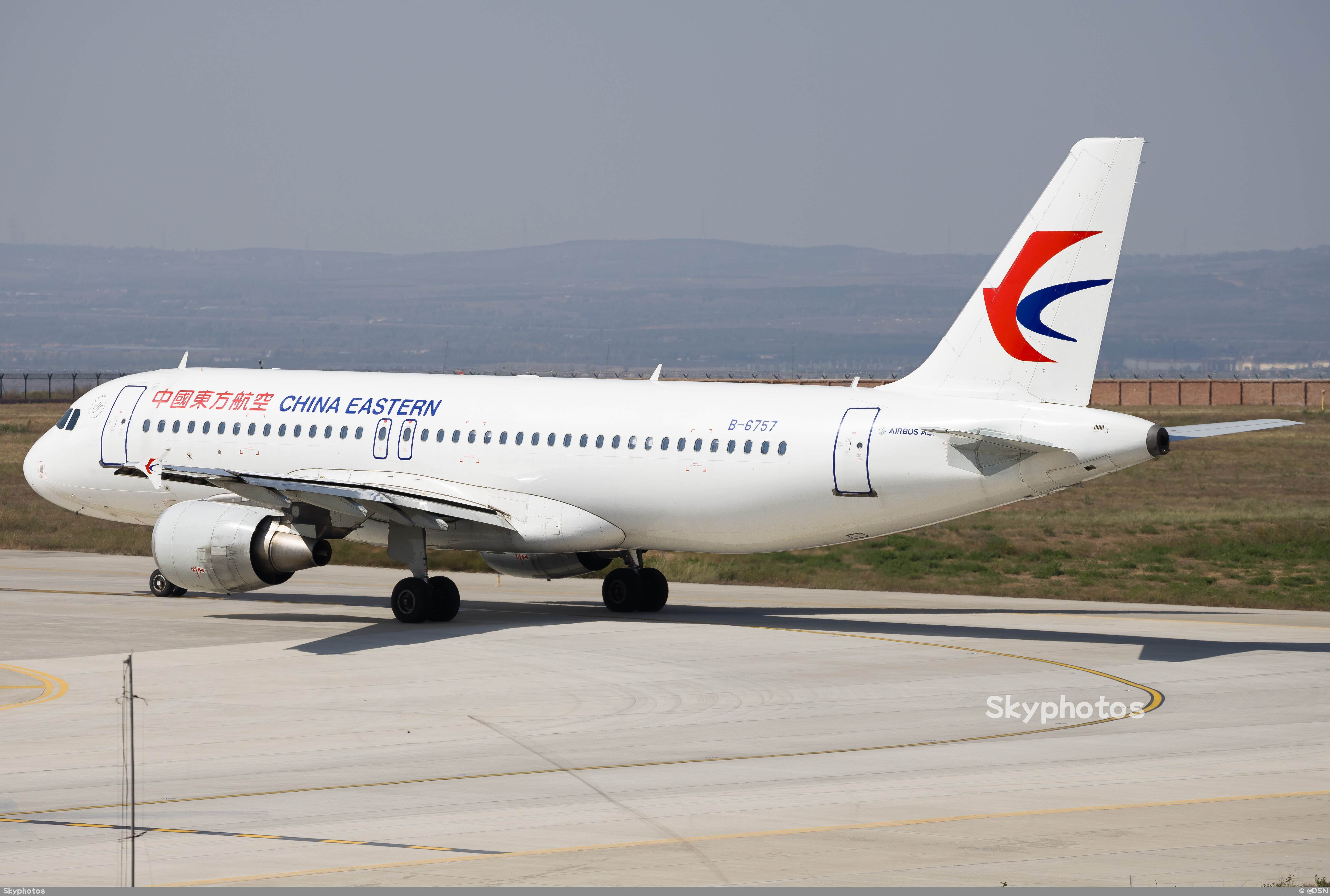 中国东方航空 A320-214