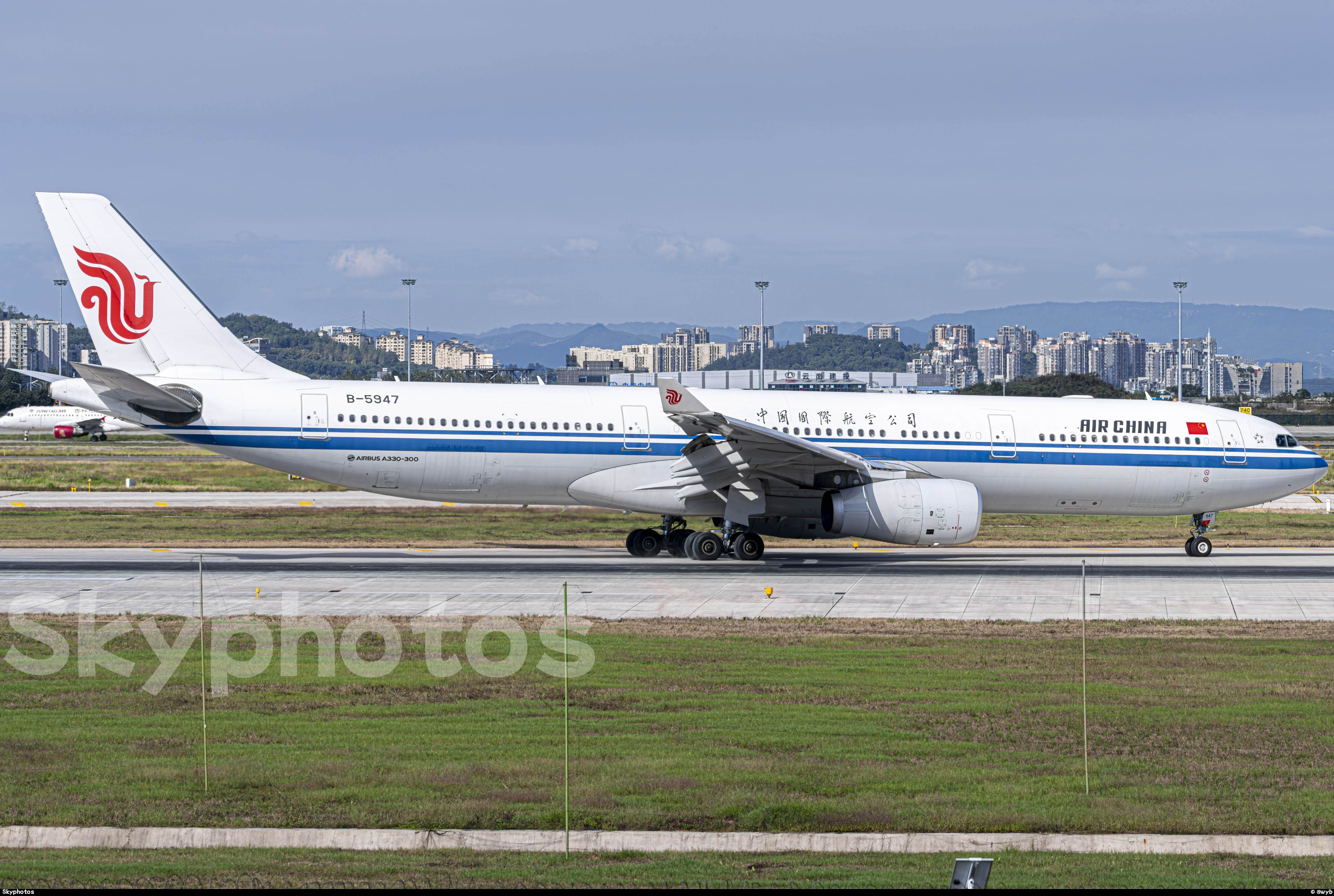 中国国际航空 A330-343X at 重庆江北国际机场