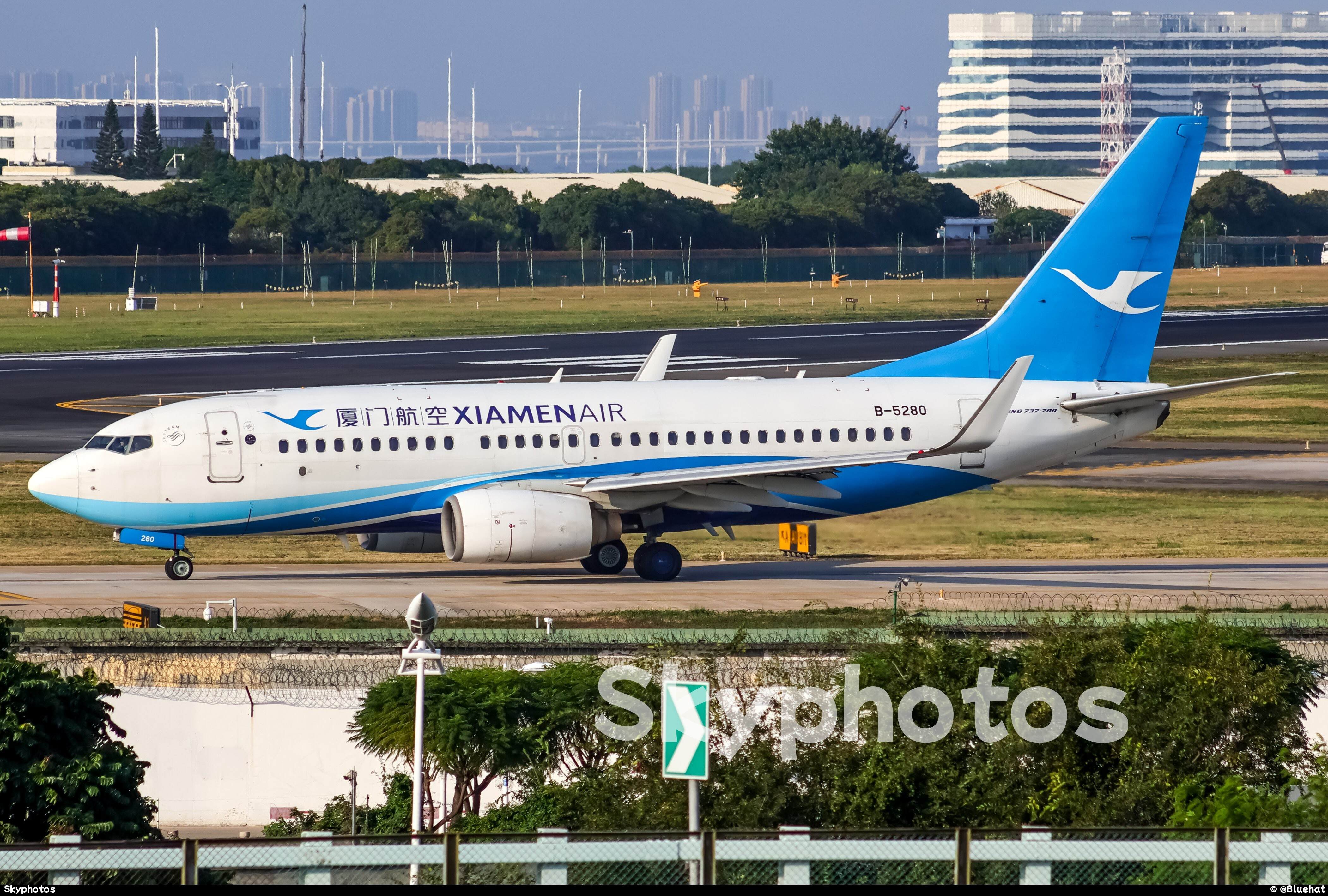 厦门航空 Boeing 737-85C