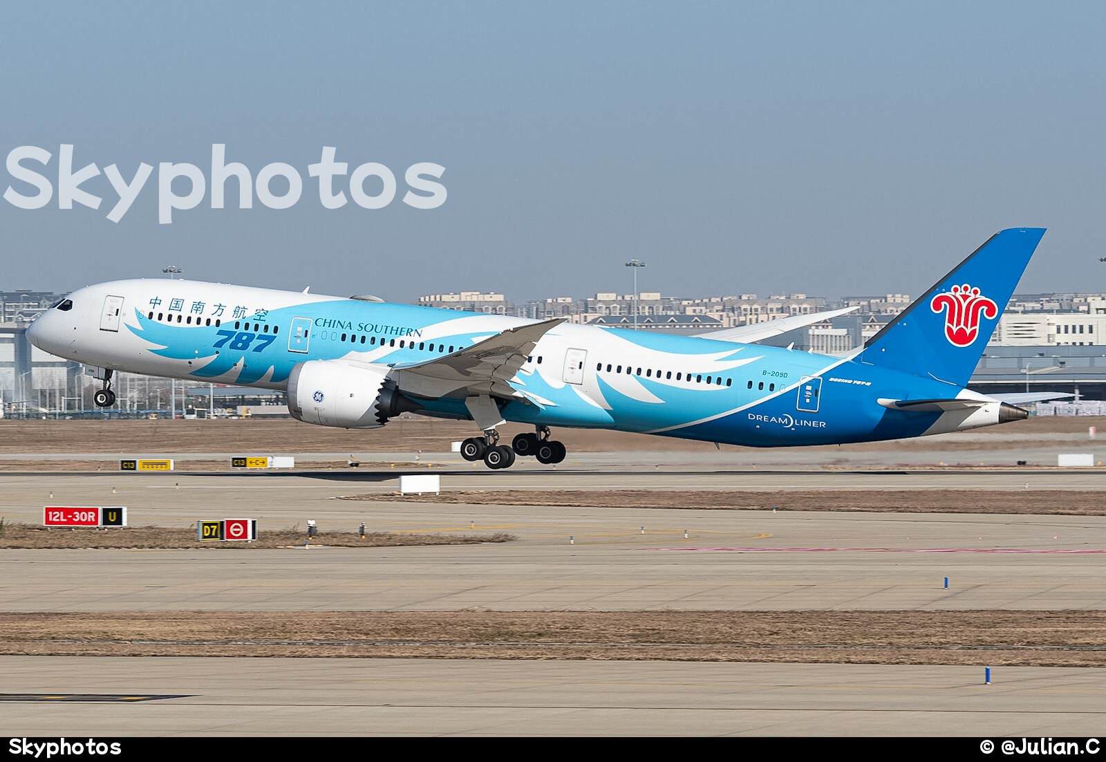 中国南方航空 B787-9