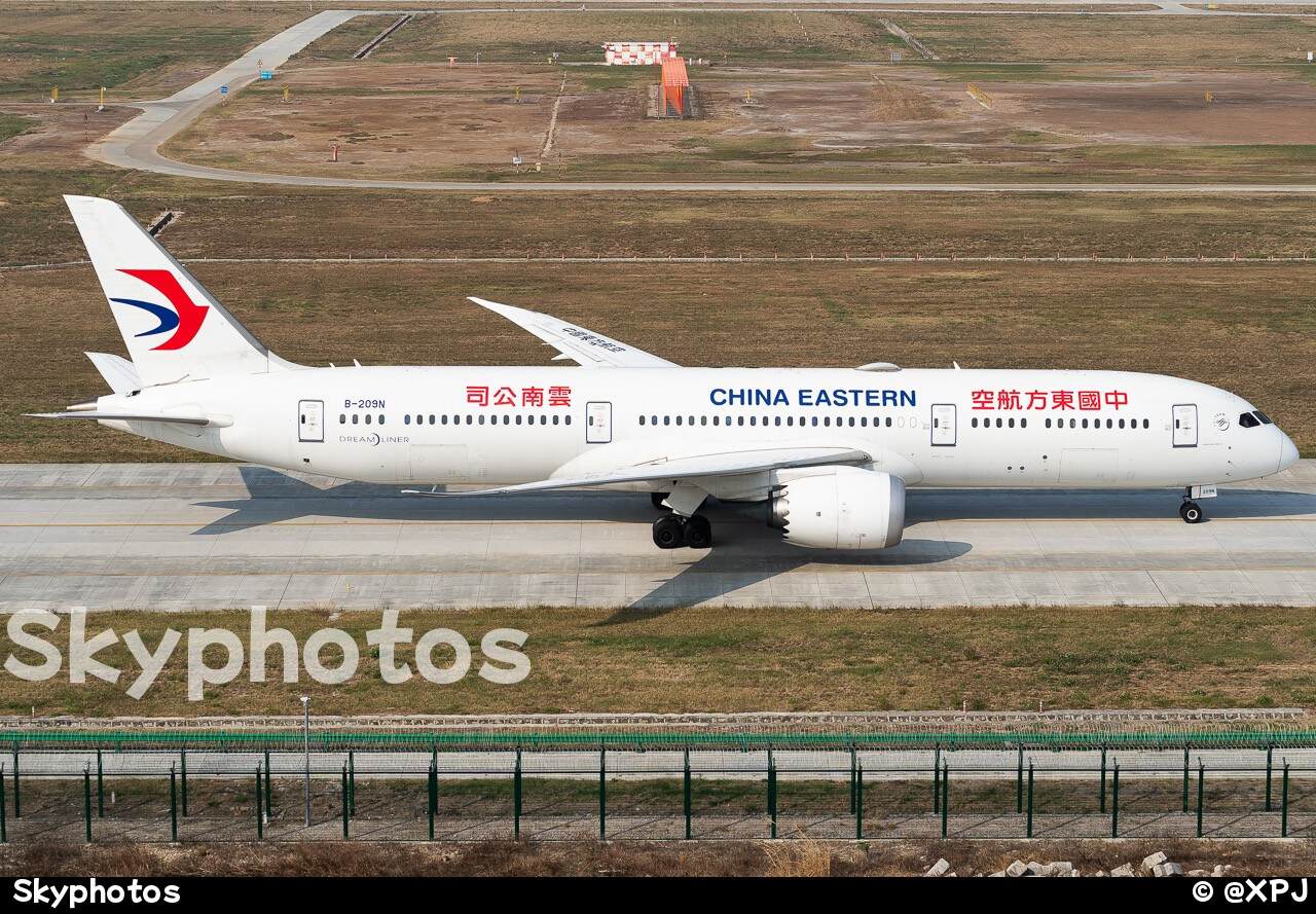 中国东方航空 B787-9