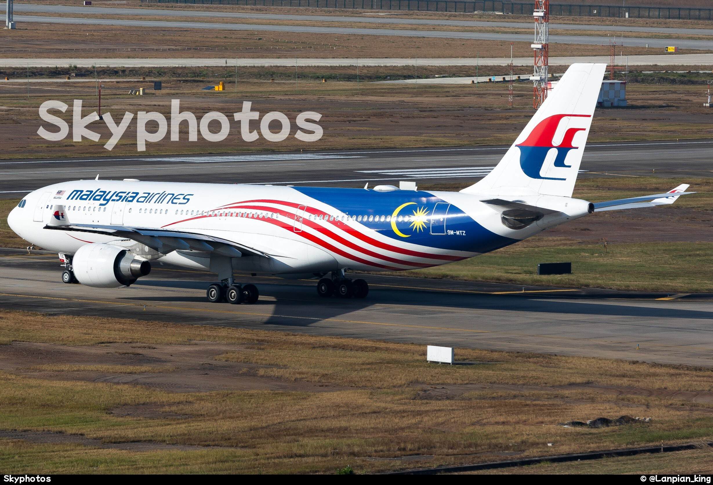马来西亚航空 Airbus A330-200