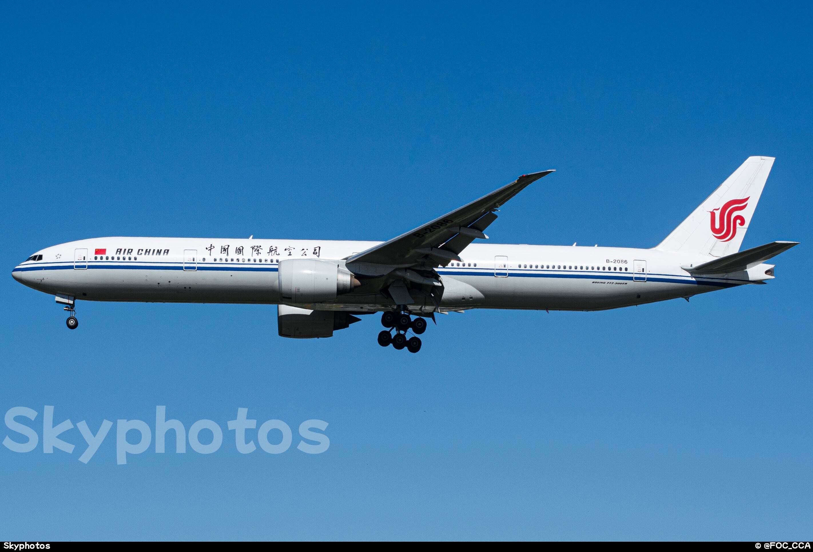 中国国际航空 B777-39L(ER)