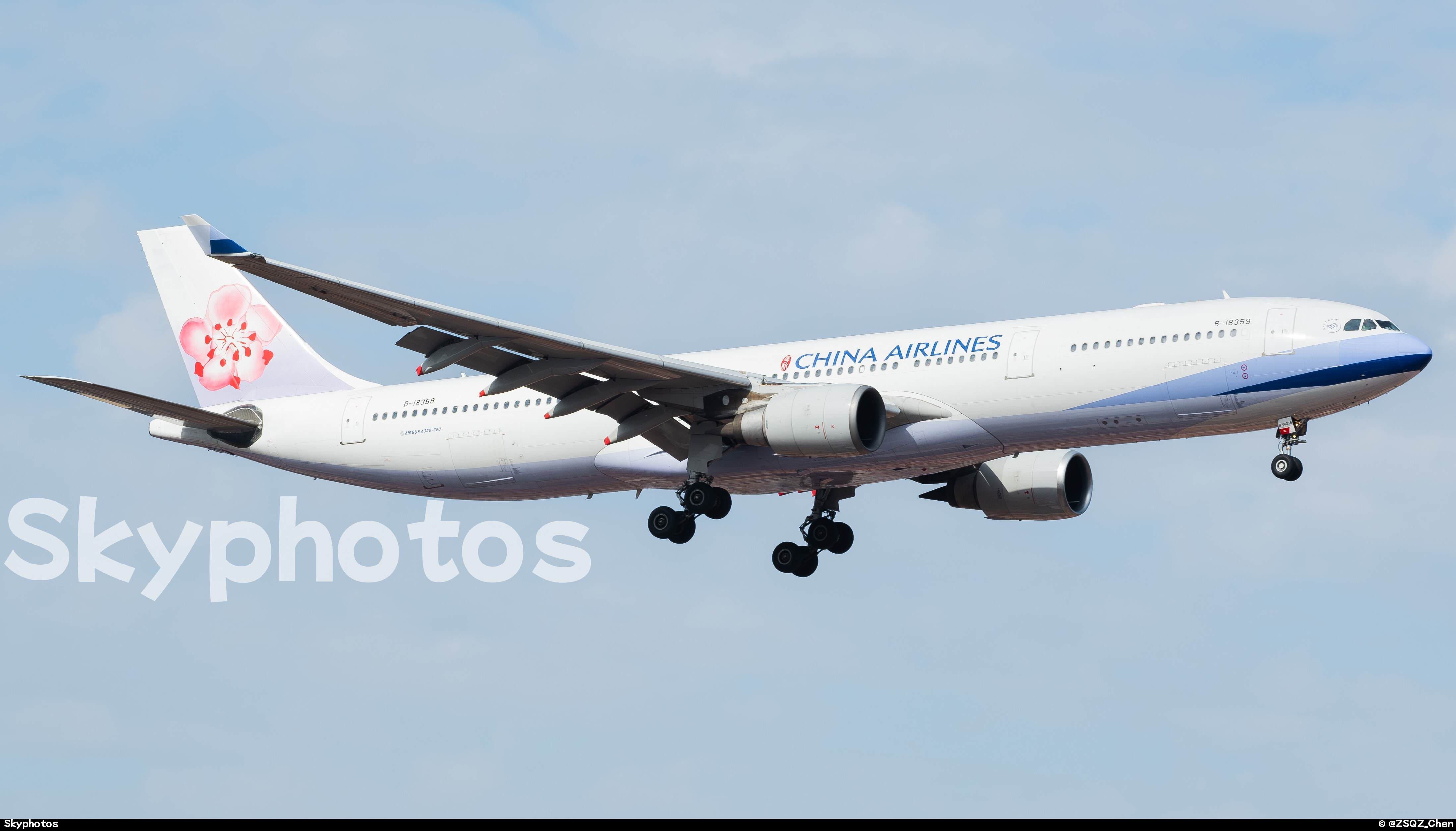 中华航空 A330-302