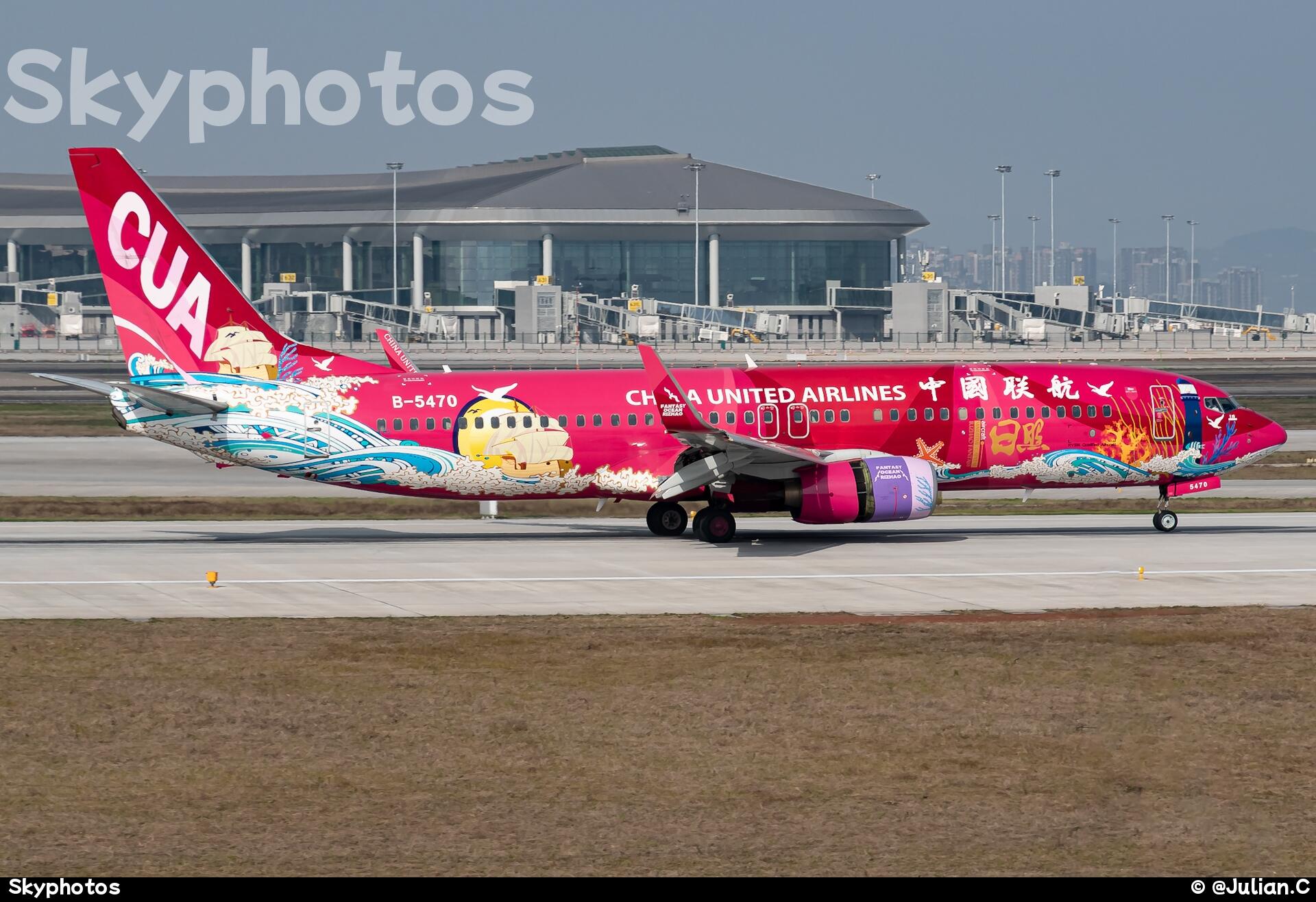中国联合航空 Boeing 737-86D(WL)