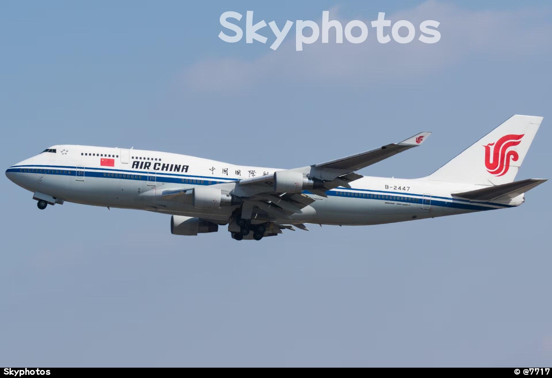中国国际航空 B747-4J6